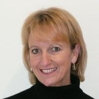 GWEN FOLLAND